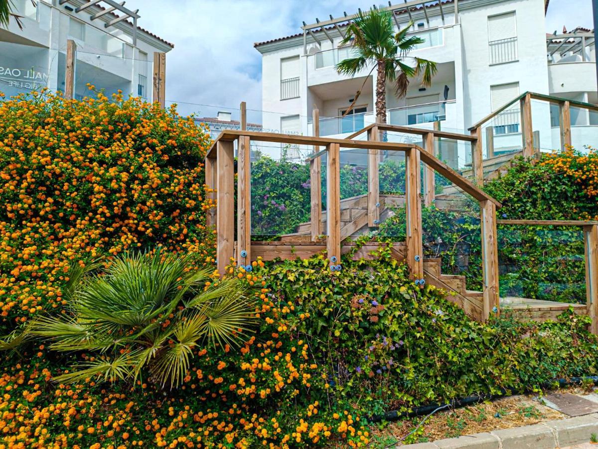 Small Oasis #1, Manilva 埃斯特波纳 外观 照片
